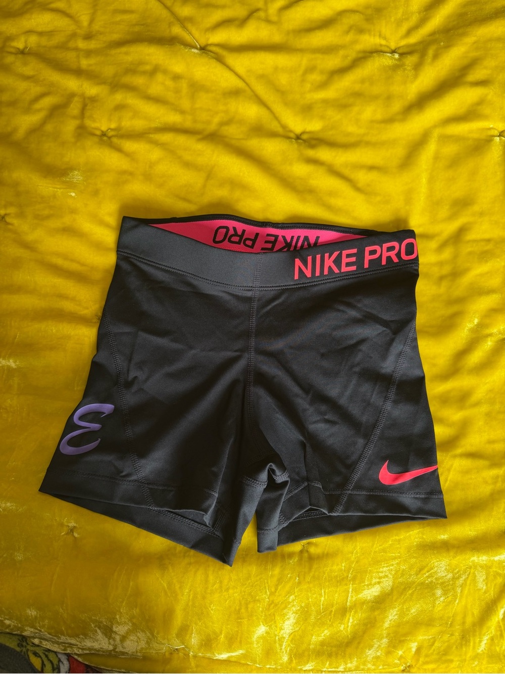 Nike Pro black and pink size small